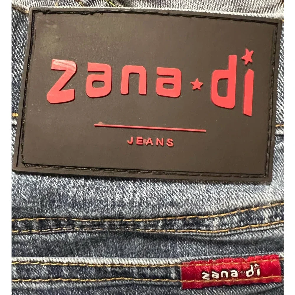 Zana-di Women's Jeans Red Blue Yellow Thread Stars/Heart Flare‎ Leg Size 5